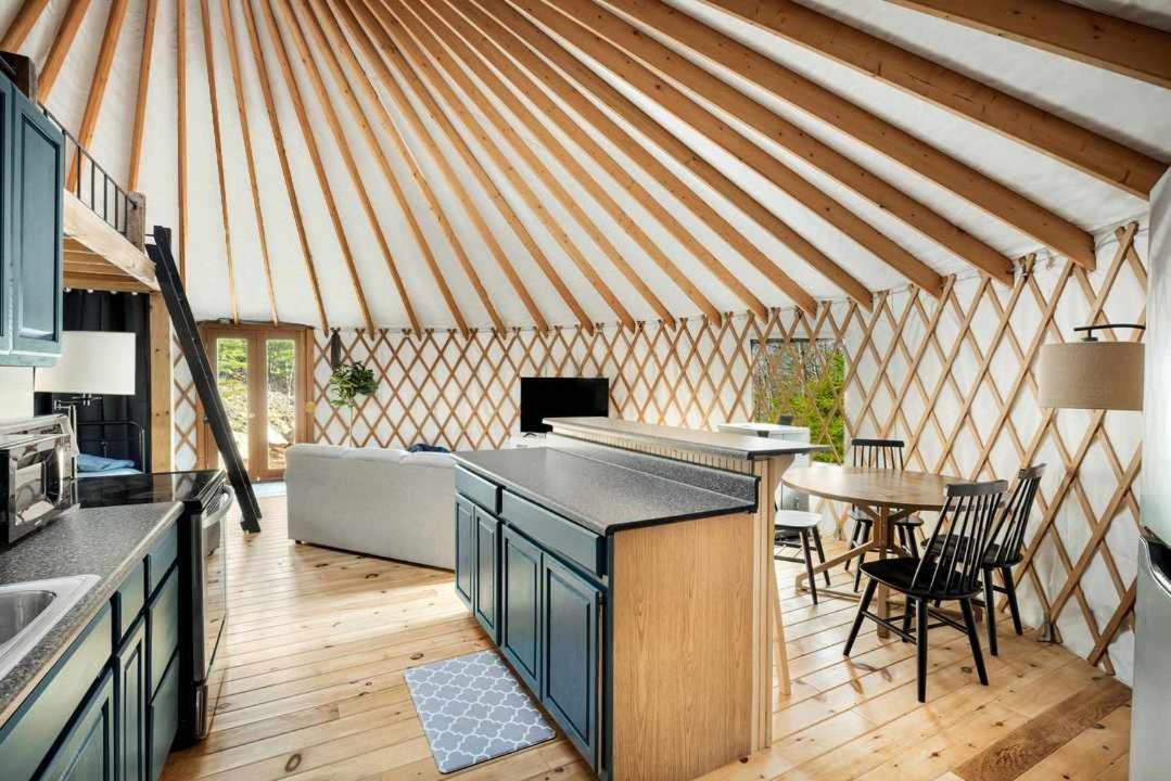 Modern Yurt W River Access, Hot Tub, Wifi & Grill Wardensville Exterior foto
